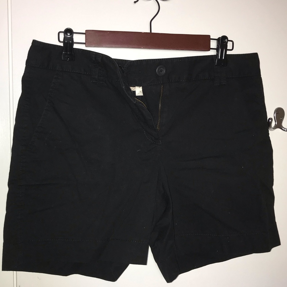 Ann Taylor LOFT Black Shorts NWOT!